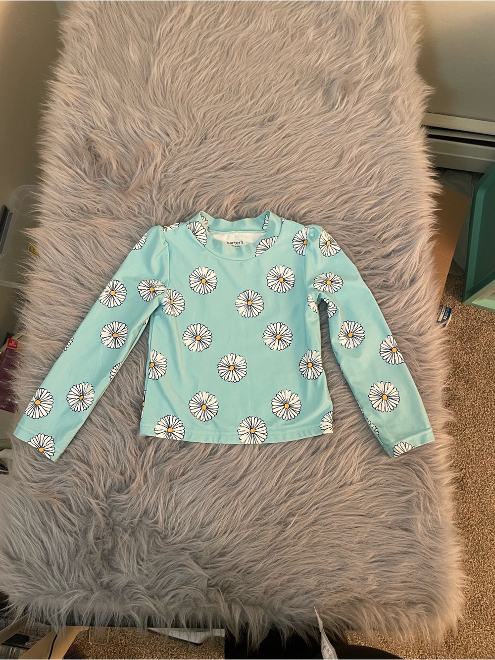 🥳Carter's Sky Blue Daisy Print Long Sleeve Rash Guard/Swim suit top